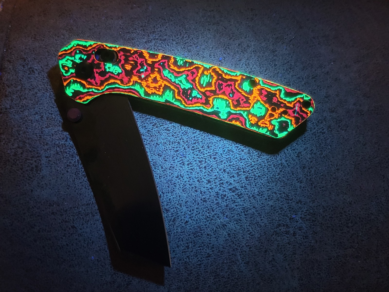Super Nova Rare Kizer Madrac AirTi  M390 Sheepsfoot Plain ClutchLock Manual CF
