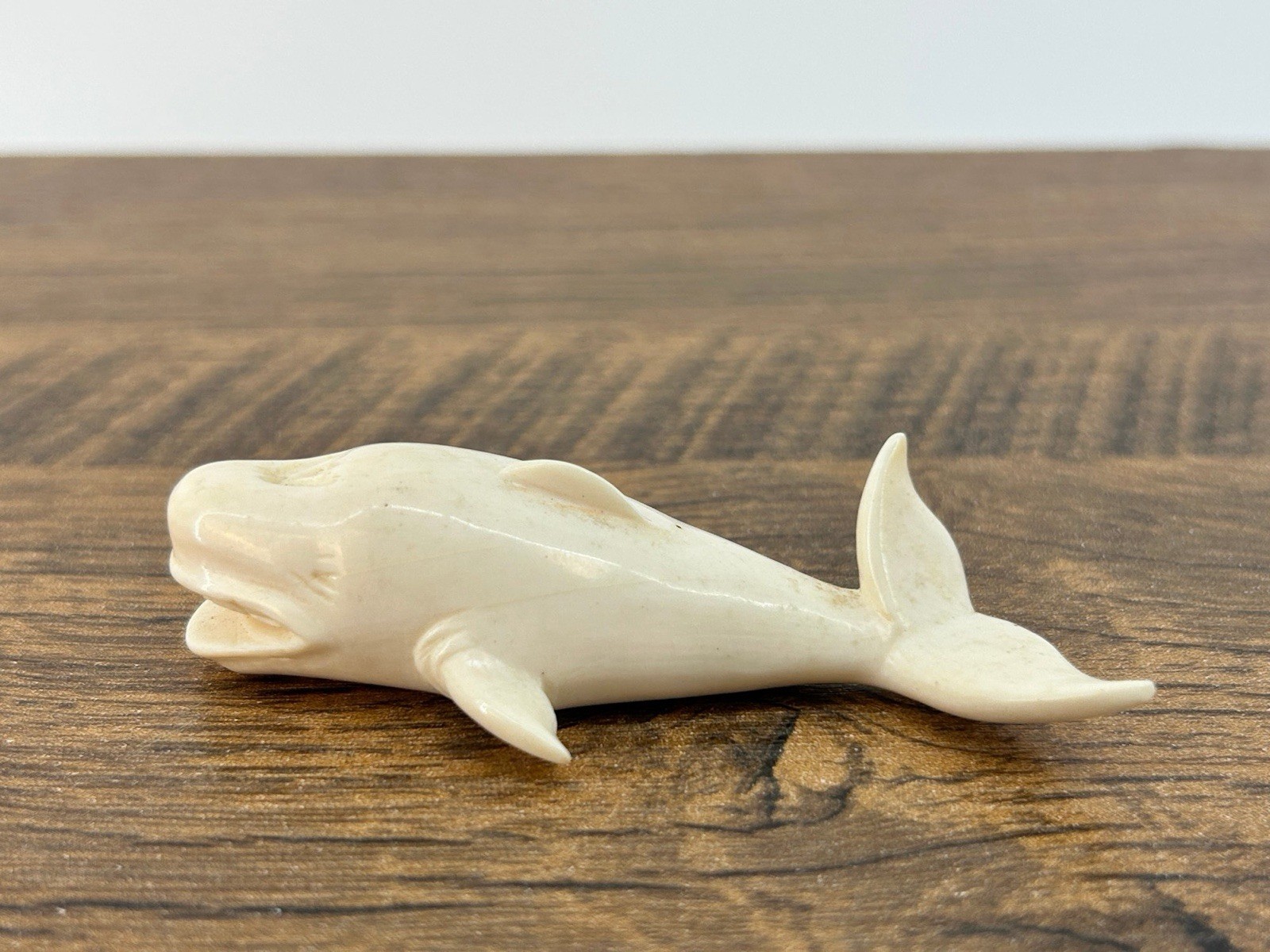 VTG Hand Carved Sperm Whale Figurine