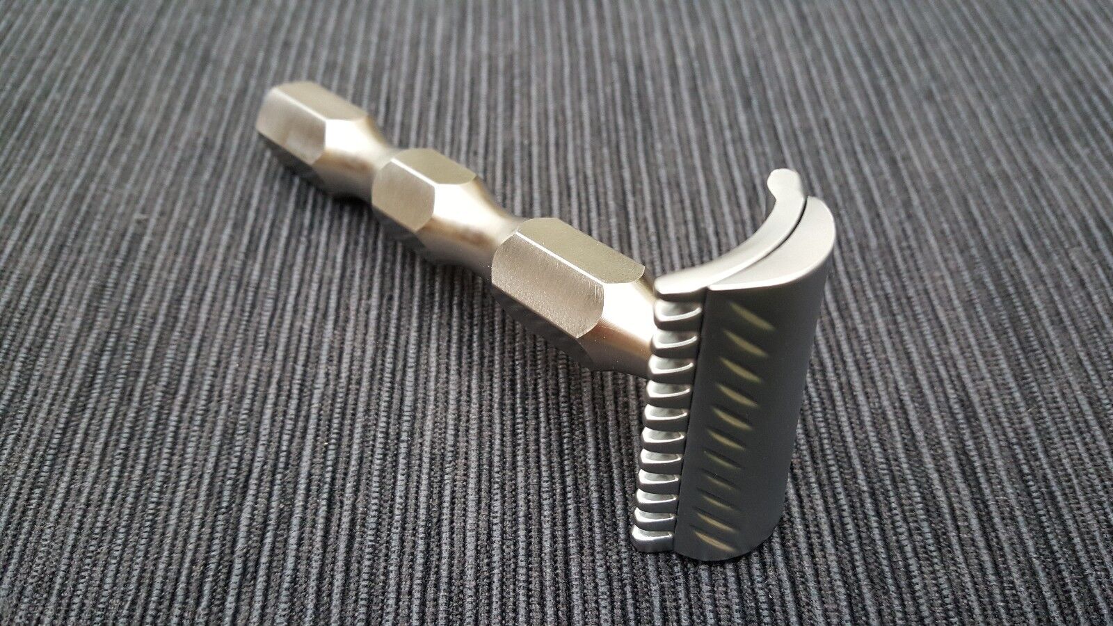 Windrose Safety razor Handles 9 designs to choose from. Made from 303 Stainless