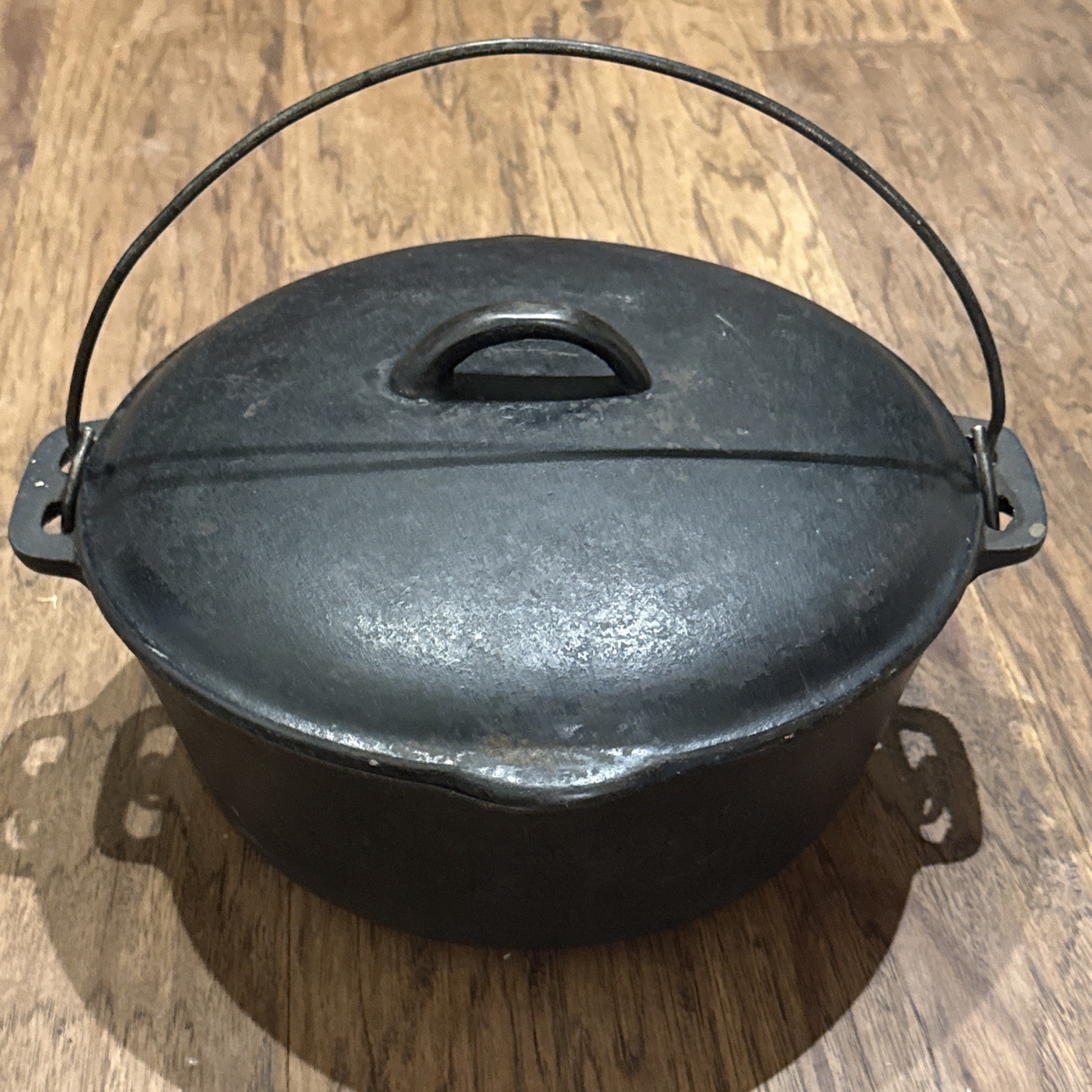 Vintage BSR Birmingham Stove Range #8 Cast Iron Dutch Oven Lid Bail 10.5”