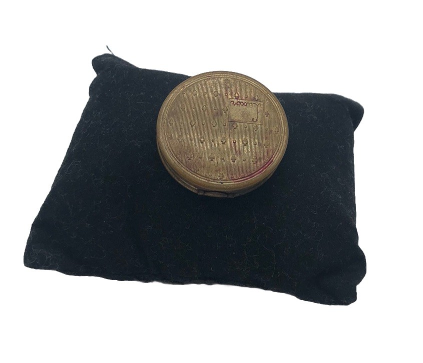 Vintage 1940s MCM “Luxor”Rouge Compact Gold Tone USA