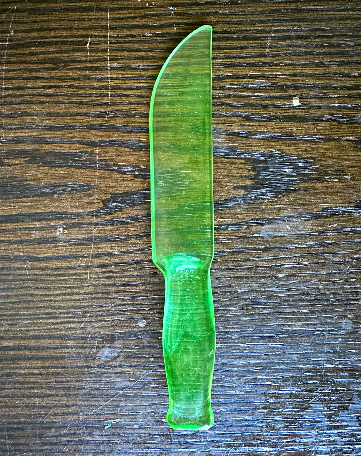 Uranium glass knife 