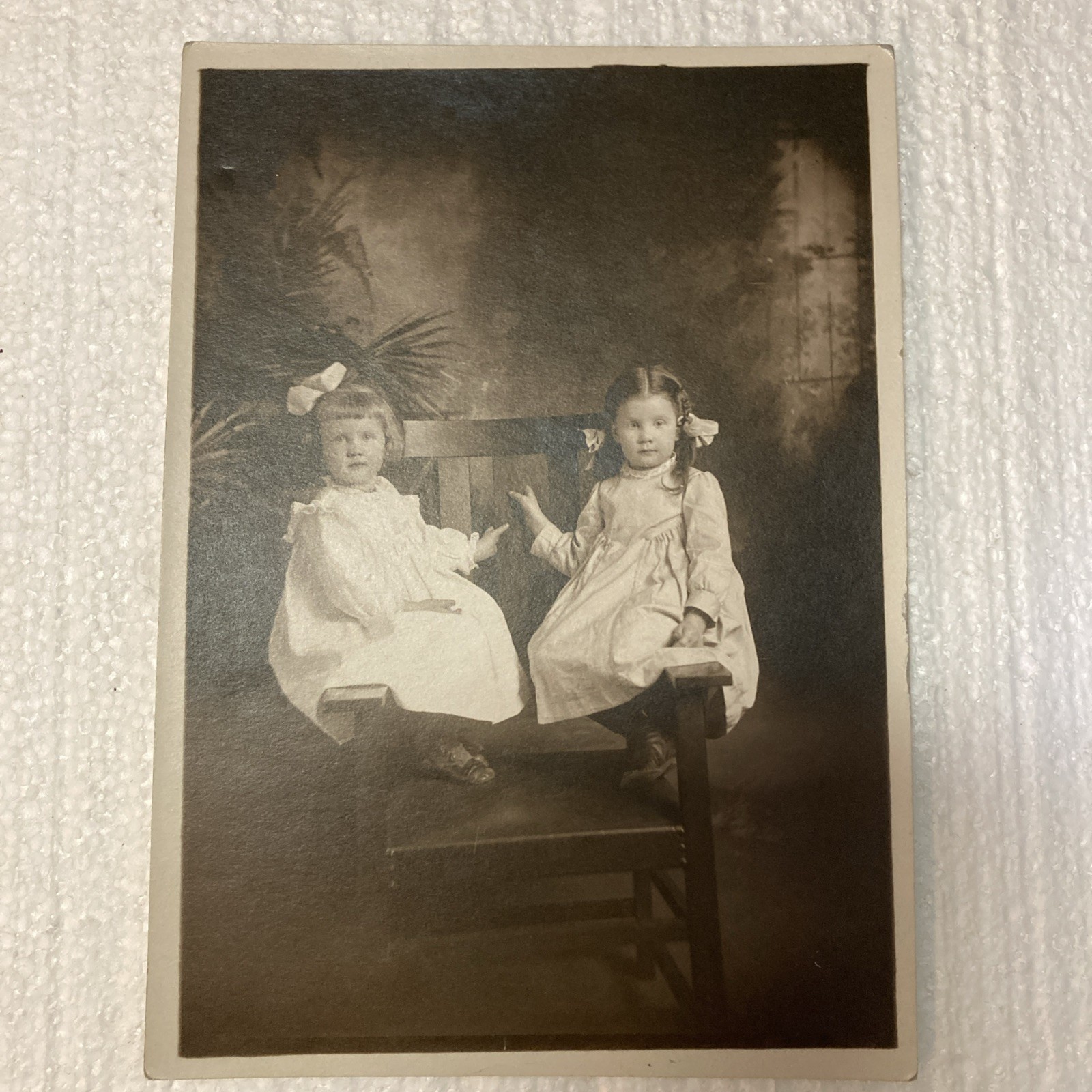Antique Vintage 1910-1911 Portrait Of Husband:  Sisters.  7x5. Americana.