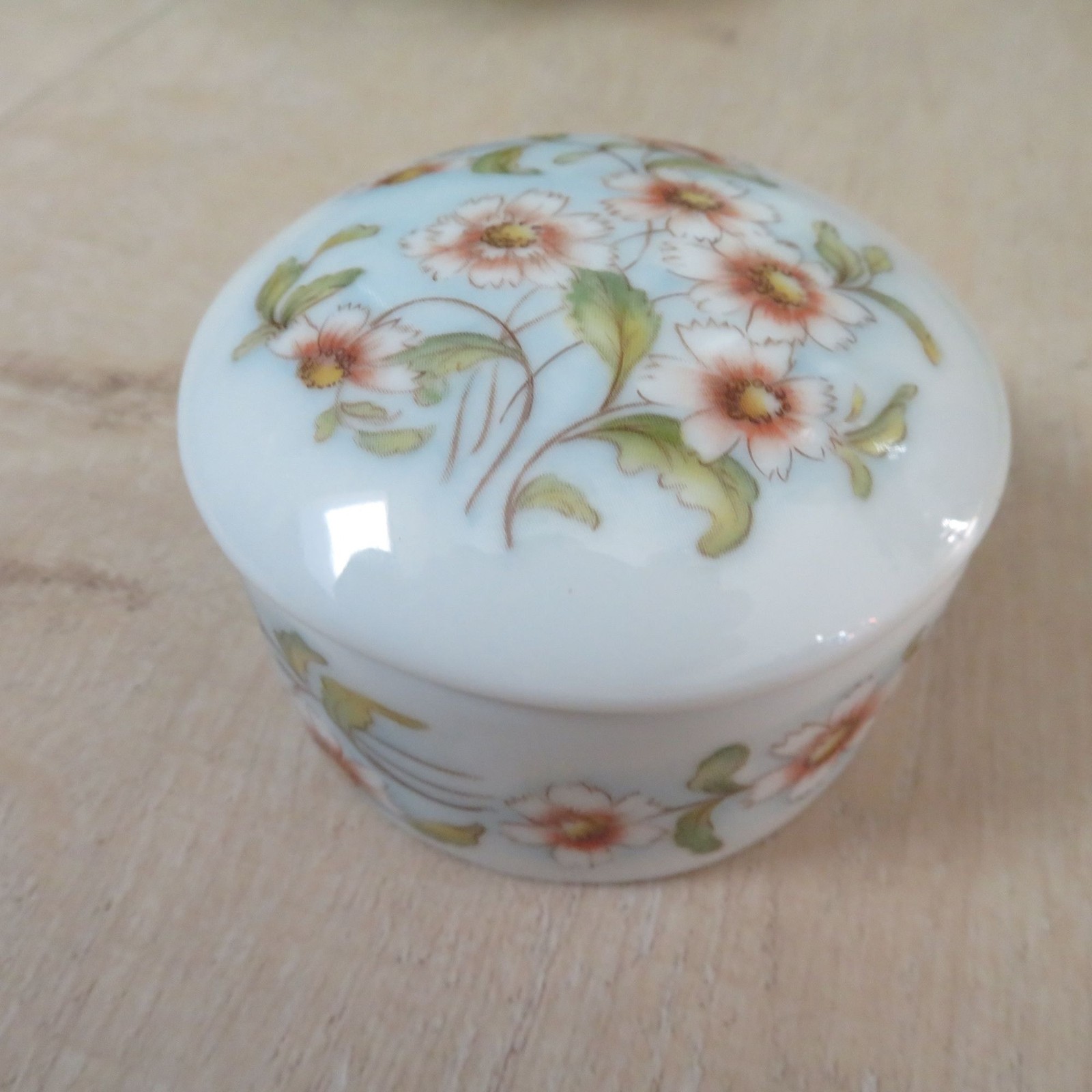Limoges France Floral Porcelain Trinket Box Hand-Painted Flower Design Round VTG