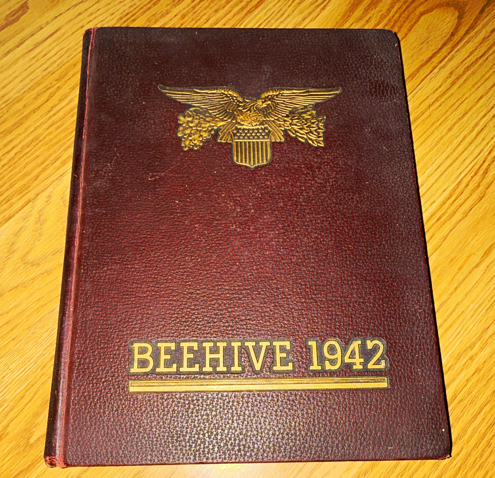 Beehive 1942 New Britain Senior High School Yearbook, New Britain CT