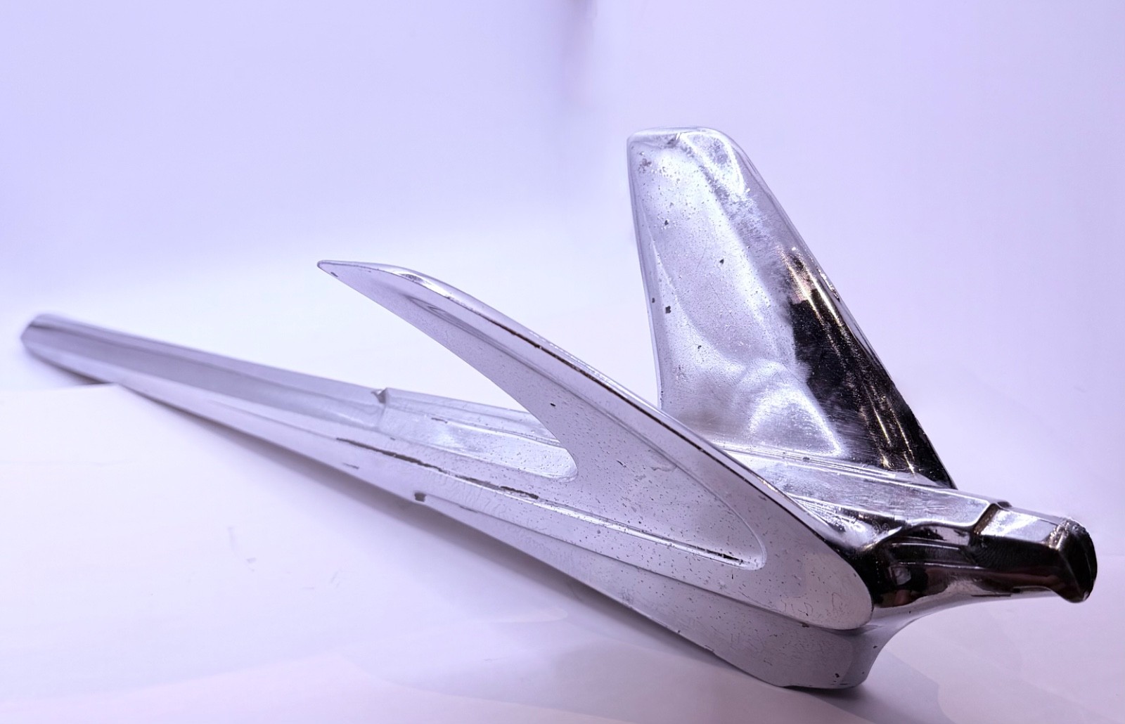1950 Chevrolet BelAir Hood Bird Flying Eagle Ornament GM 986410 Original Vintage