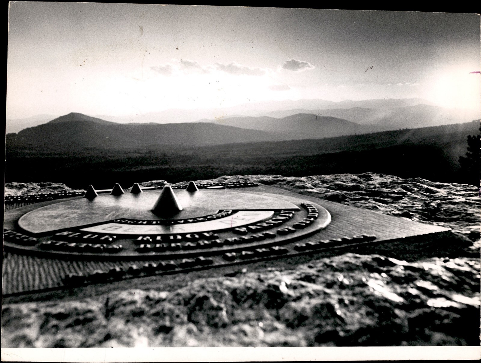 LG83 1970 Original Bruce Roberts Oversize Photo BLUE HAZE OF THE SMOKY MOUNTAINS