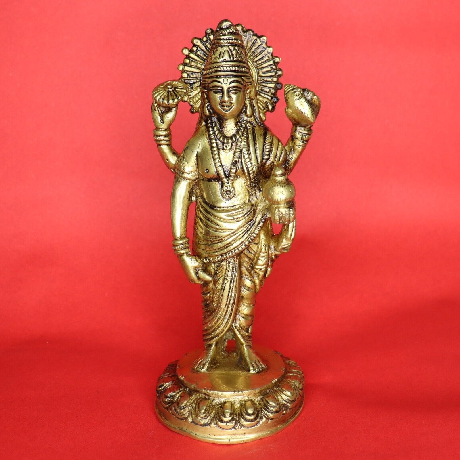 Lord Vishnu Dhanvantari God of Medicine Dhanwantari Figurine Brass Prayer Figure