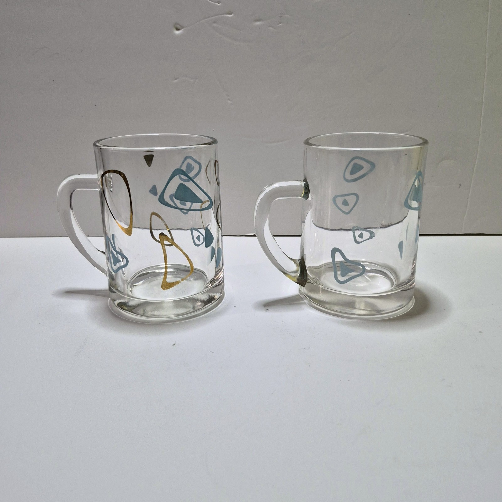 Set of 2 Federal Glass Co Ameoba Boomerang Atomic Beer Steins MCM Unitrd States