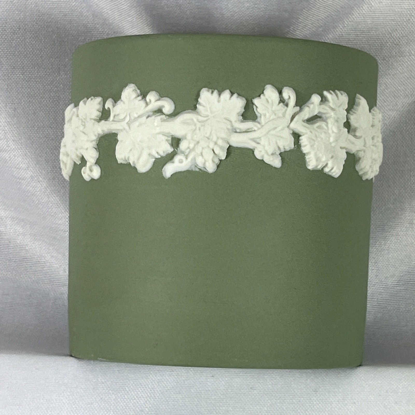 Vintage Wedgwood Green Sage Jasperware Toothpick /Match Holder Grapevine  NICE