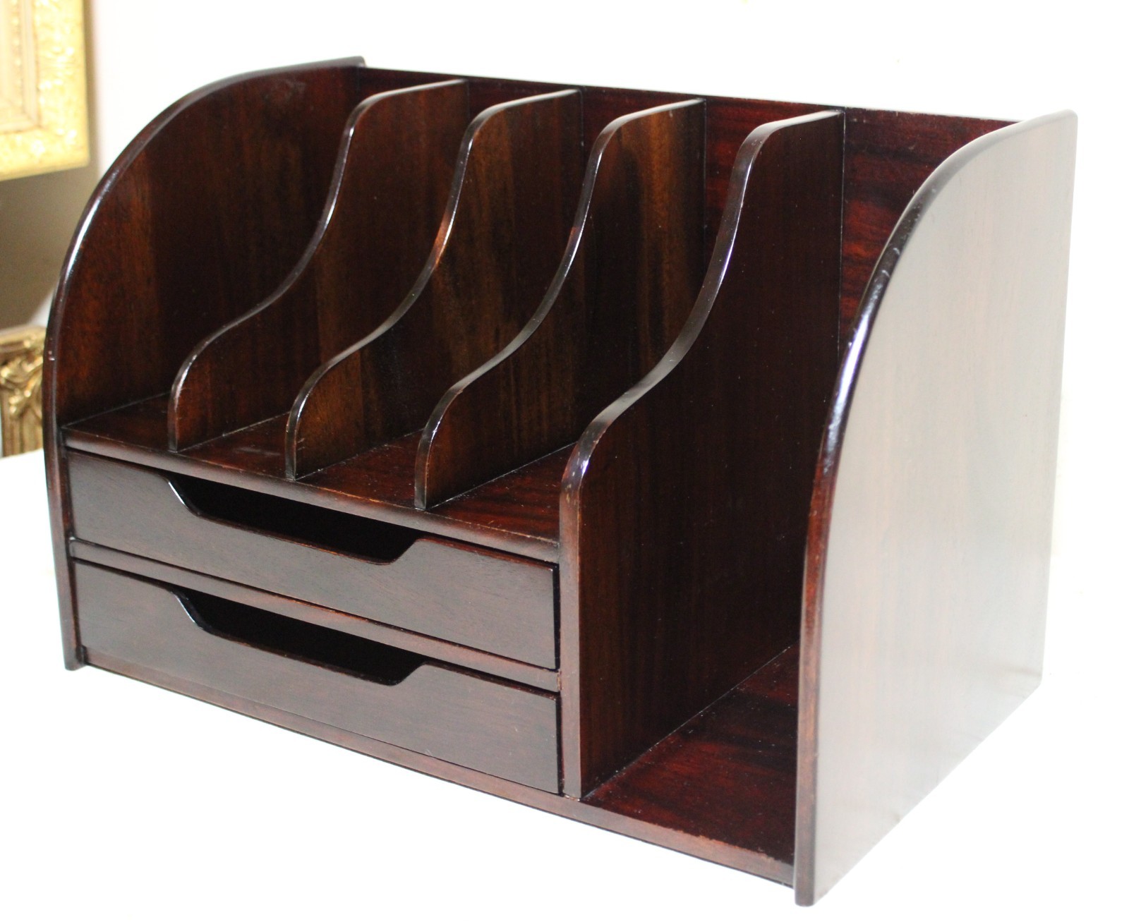 SUPERB VINTAGE MAHOGANY WOOD DESK ORGANIZER MAIL DRAWER MODERN SLOTS OFFICE FILE