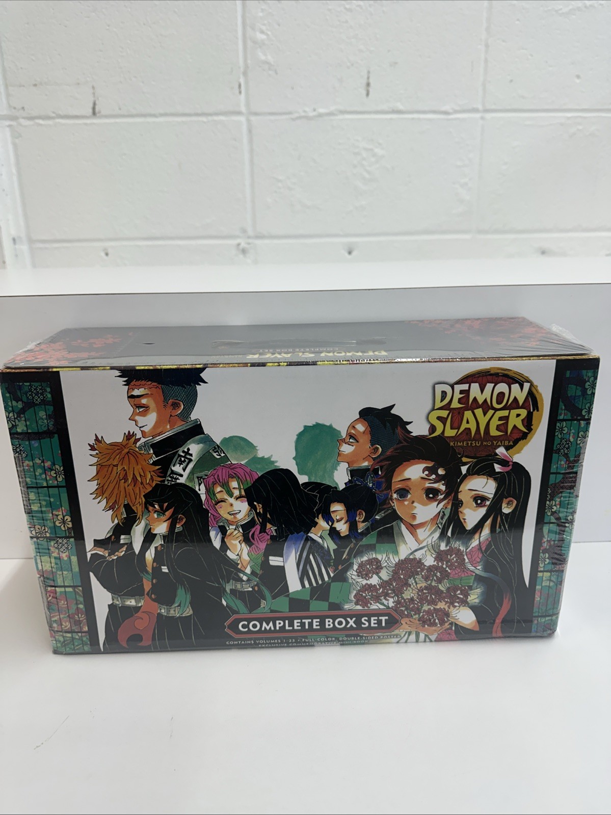 NEW Demon Slayer Box Set 1-23 New Factory Sealed  Kimetsu No Yaiba