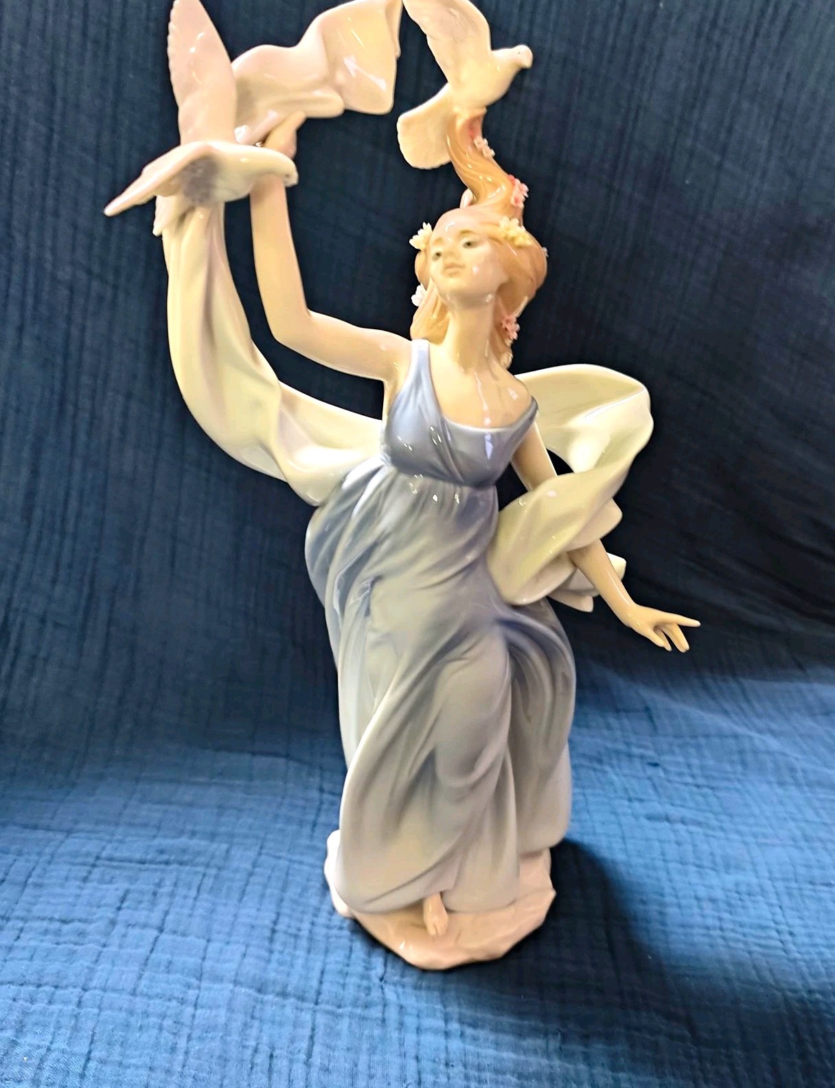 Lladró Inspiration Millennium 1999 #6570 New Horizons Porcelain Figurine Retired