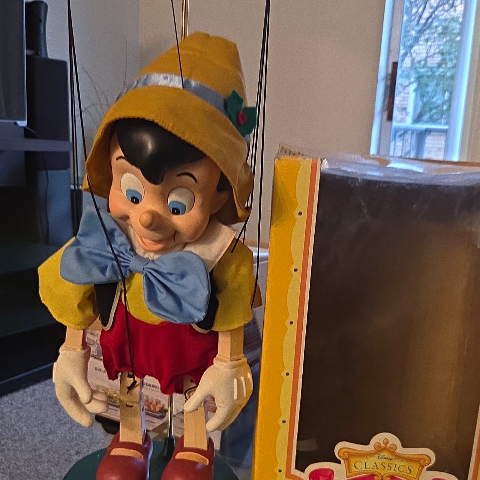 Vintage Pinocchio Puppet Telco Disney Animated Singing Display Figure