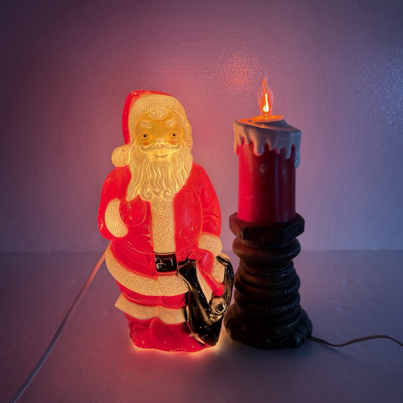 VTG 1968 Empire Santa Blow Mold Tabletop W/ Candle Light Up 13\