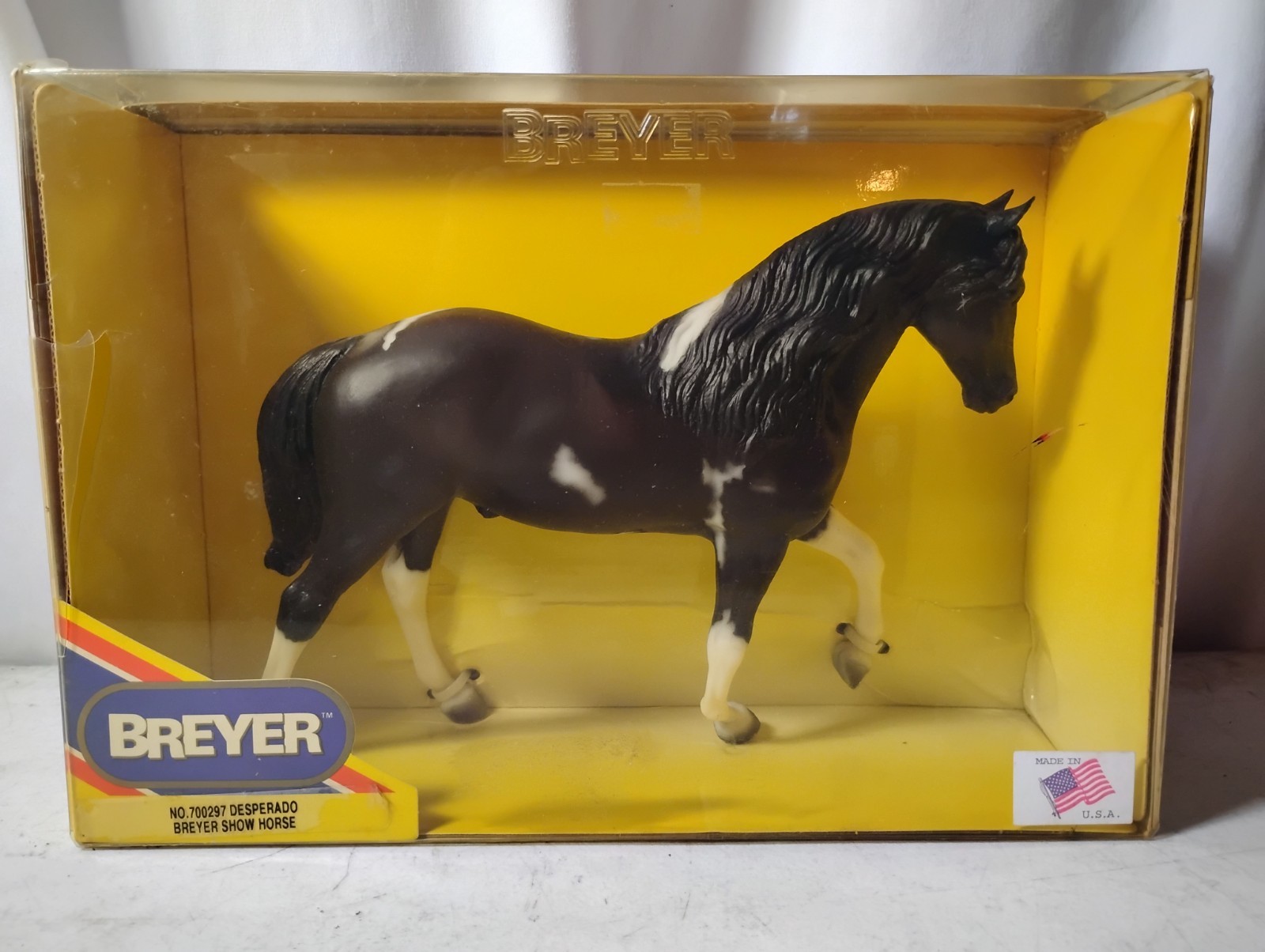 1997 Breyer Fall Show Horse Desperado Paso Finos Stallion #700297-NIB 1997 Breyer Fall Show Horse Desperado Paso Finos Stallion #700297-NIB