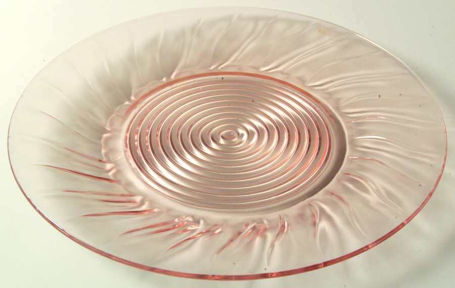 Jeannette Swirl Pink Dinner Plate 6560788