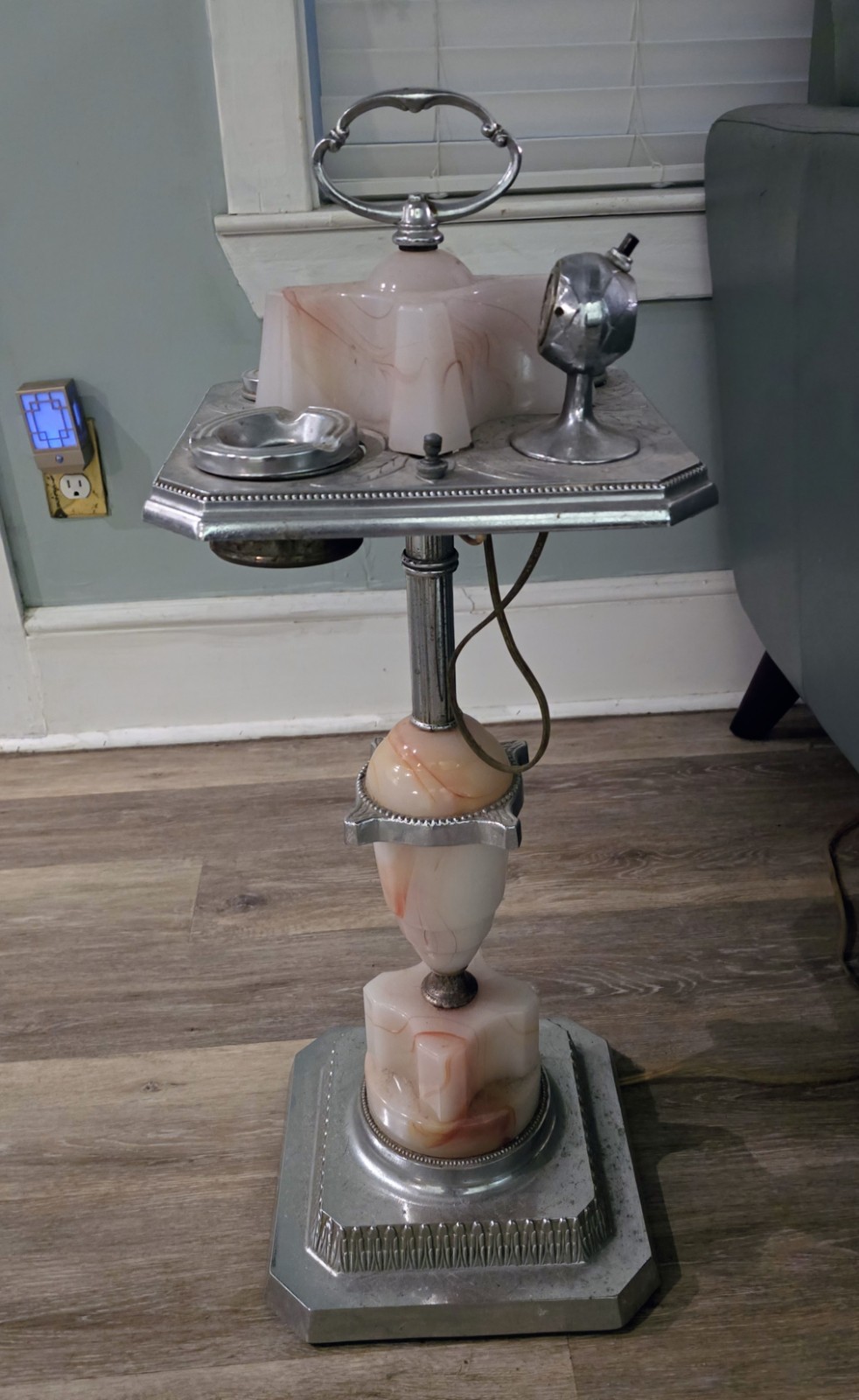 Art Deco Lighted Floor Lamp Cigar Lighter Ashtray Stand