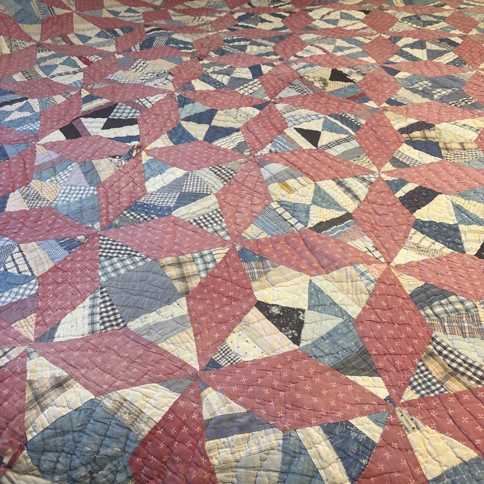 Vintage/Antique Cutter Diamond/ Geometric Star 1880-1910? 68”x78” Hand Sewn/Quit