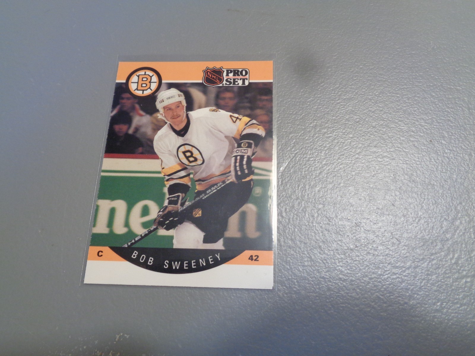 1990-91 Pro Set Hockey Card Bob Sweeney Boston Bruins #15