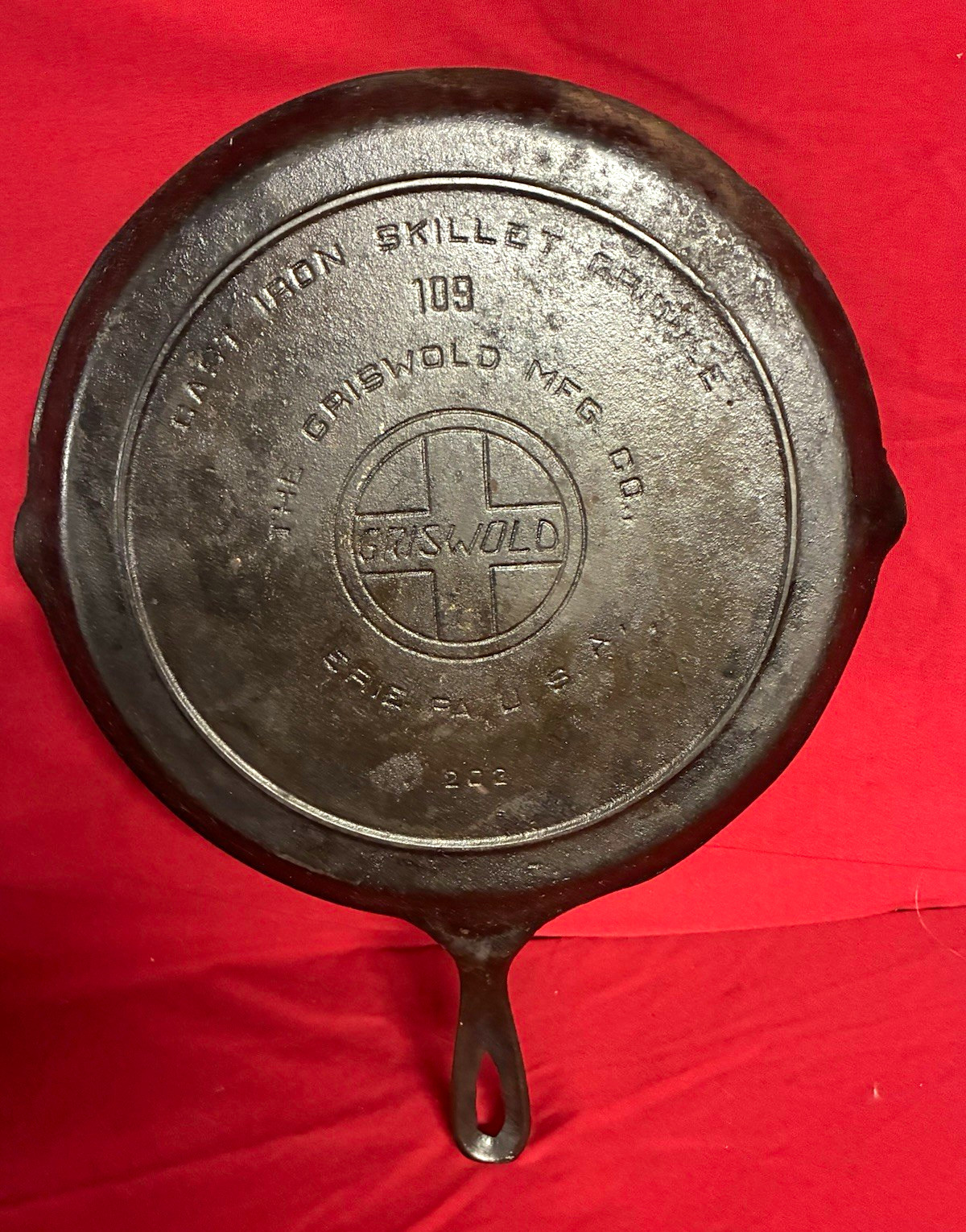 Vintage Griswold Cast Iron Skillet Model 109 Erie PA U.S.A. USA Made