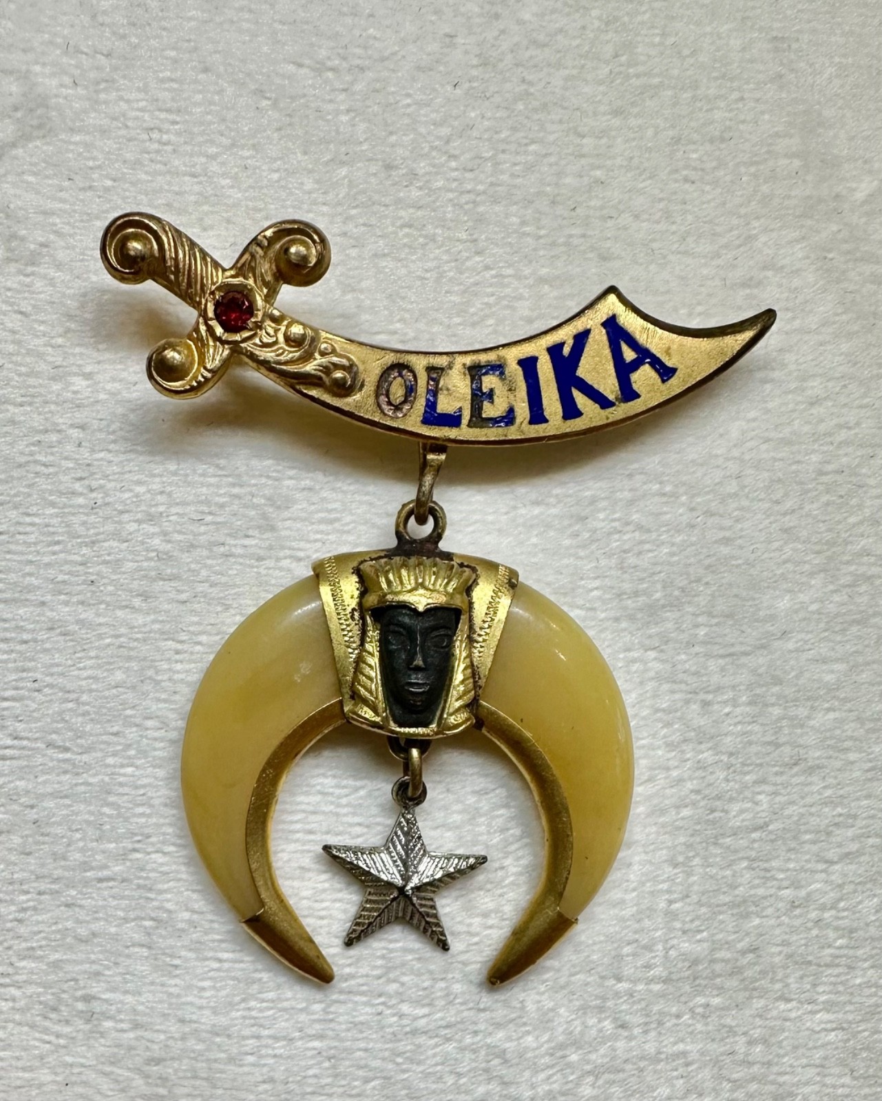 Vintage 1940s Oleika Shriners Masonic Pin F. I. Gorton Crescent Scimitar