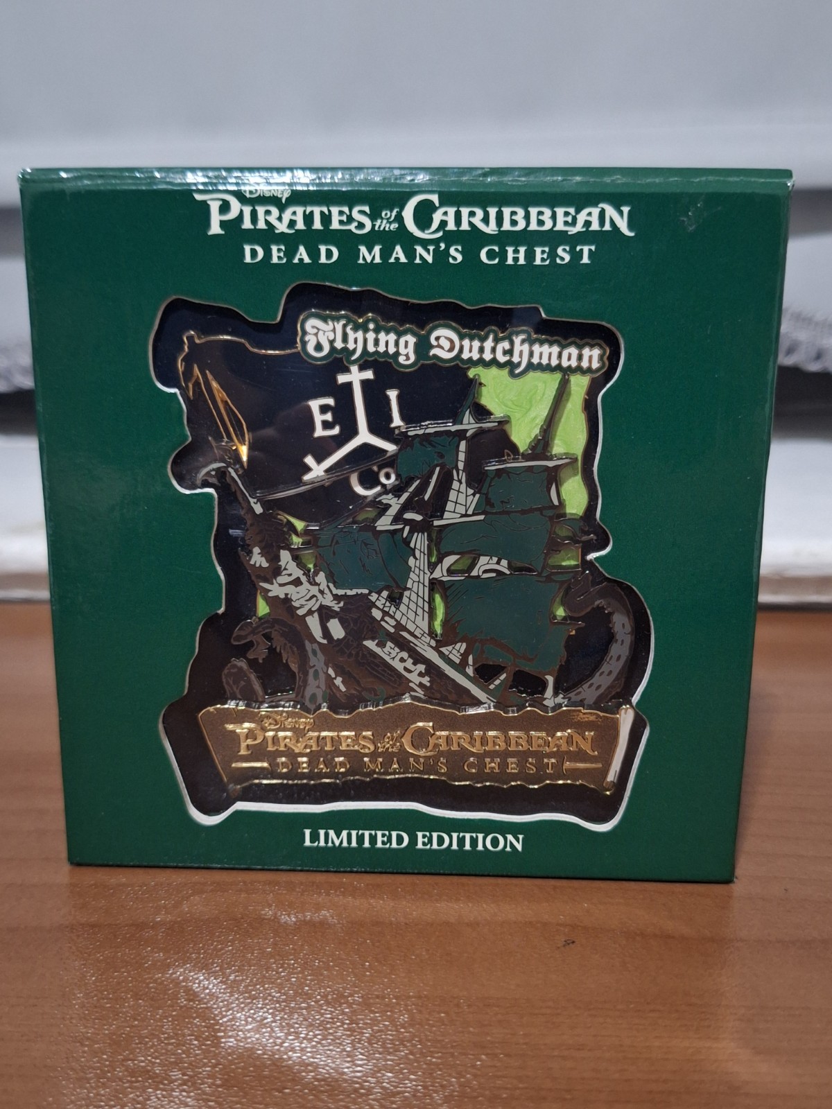 Disney Pirates Of The Caribbean Dead Mans Chest Flying Dutchman Jumbo Pin LE 750 Disney Pirates Of The Caribbean Dead Mans Chest Flying Dutchman Jumbo Pin LE 750
