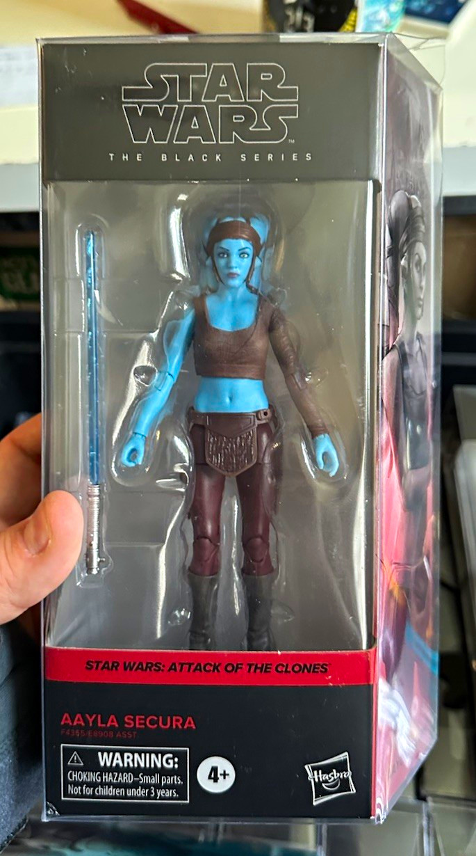 Hasbro Star Wars Black Series Aayla Secura Attack of the Clones Figure 2022