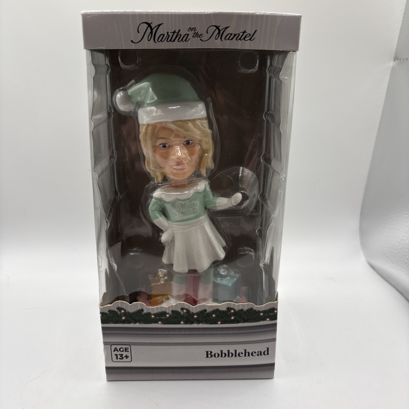 New Martha Stewart On The Mantel Holiday Bobblehead In Original Box.