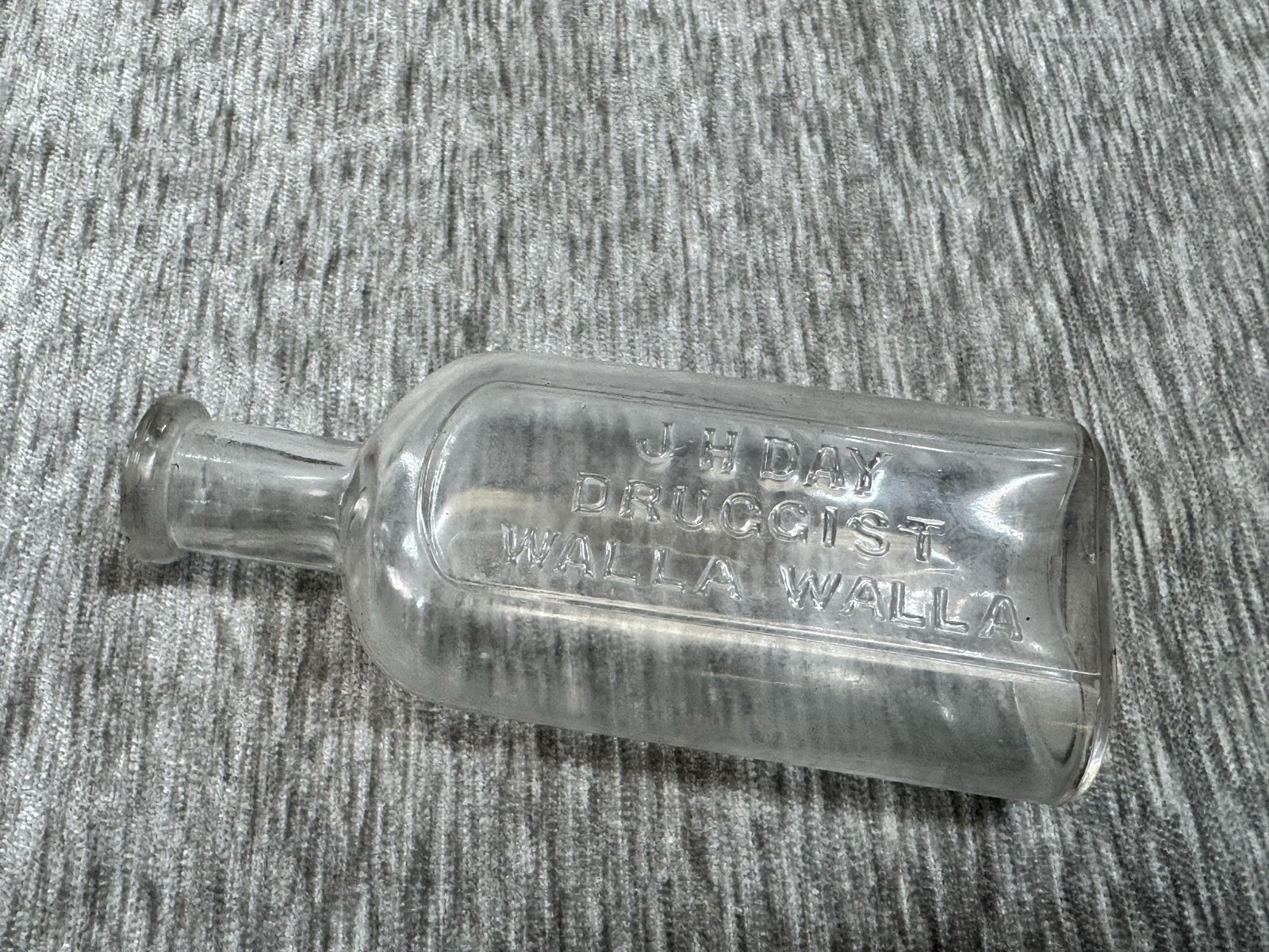 Vintage J H Day Druggist Medicine Bottle Walla Walla WA Clear Glass Embossed