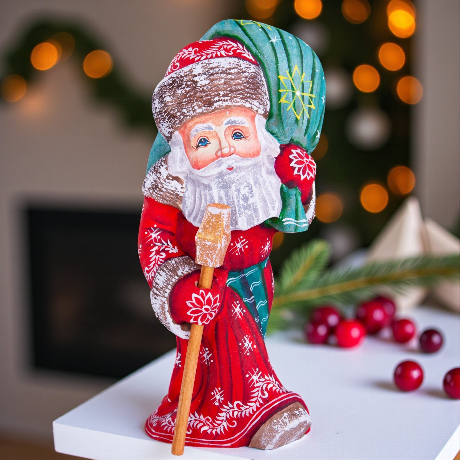Wooden Santa Claus Figurine 8\
