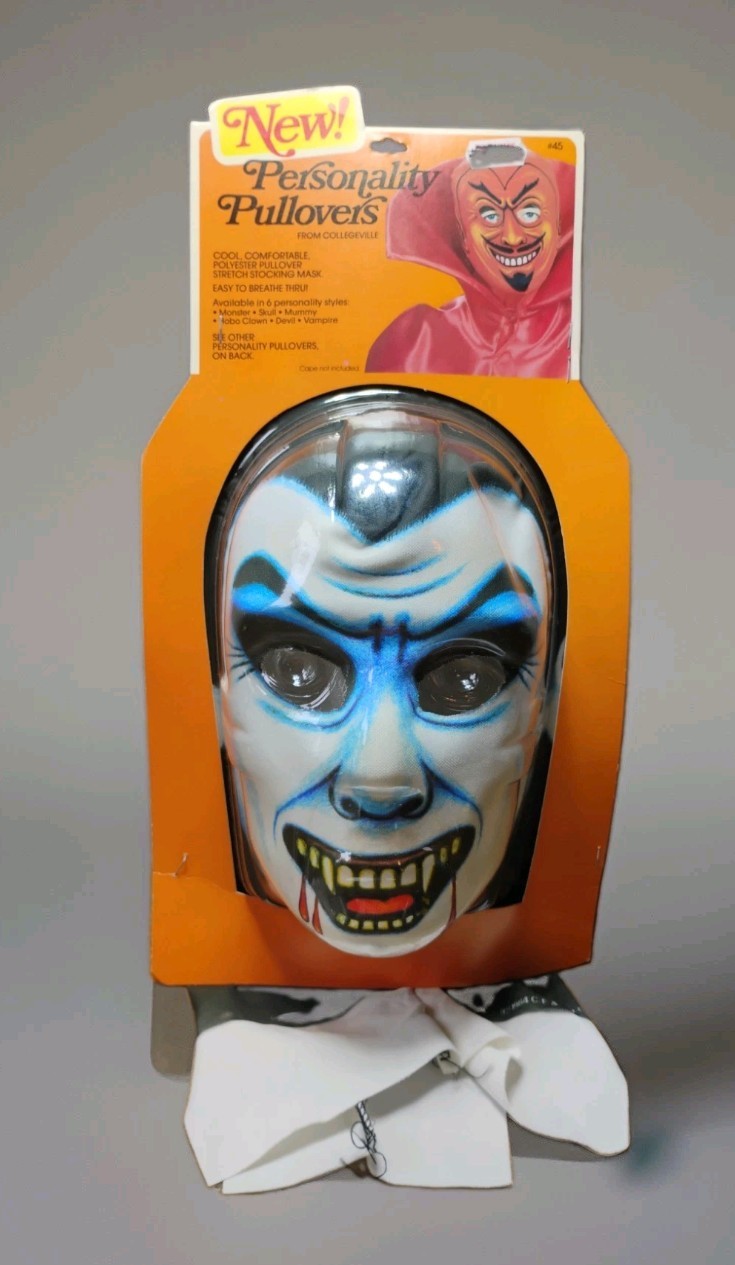 VINTAGE/1984/COLLEGEVILLE PERSONALITY PULLOVERS/VAMPIRE/HALLOWEEN MASK/CLOTH/NOS VINTAGE/1984/COLLEGEVILLE PERSONALITY PULLOVERS/VAMPIRE/HALLOWEEN MASK/CLOTH/NOS