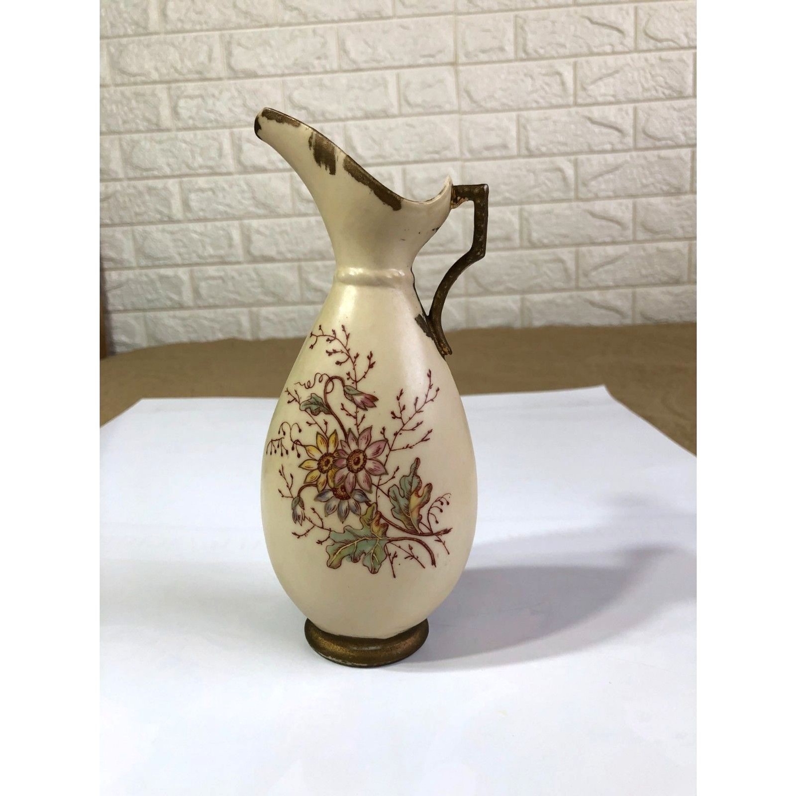 Antique Robert Hanke Austria Porcelain Ewer Cabinet Vase Floral Gold Gilt 7.5