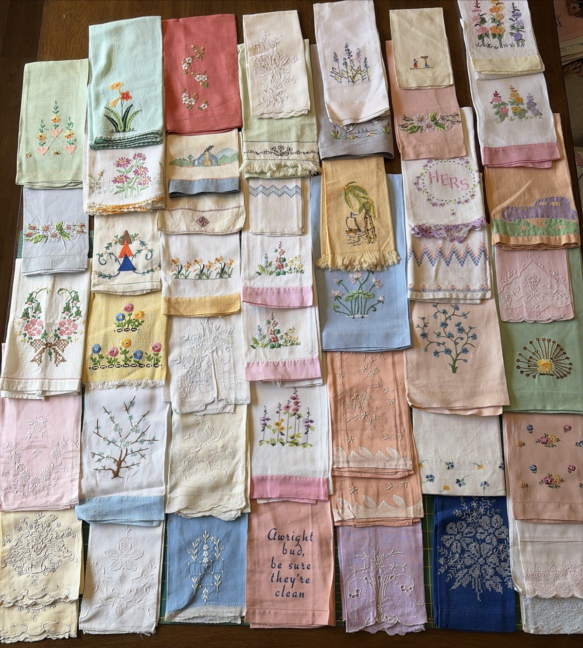 antique vtg LOT 48 hand fingertip GUEST TOWEL linen EMBROIDERED flower APPLIQUE