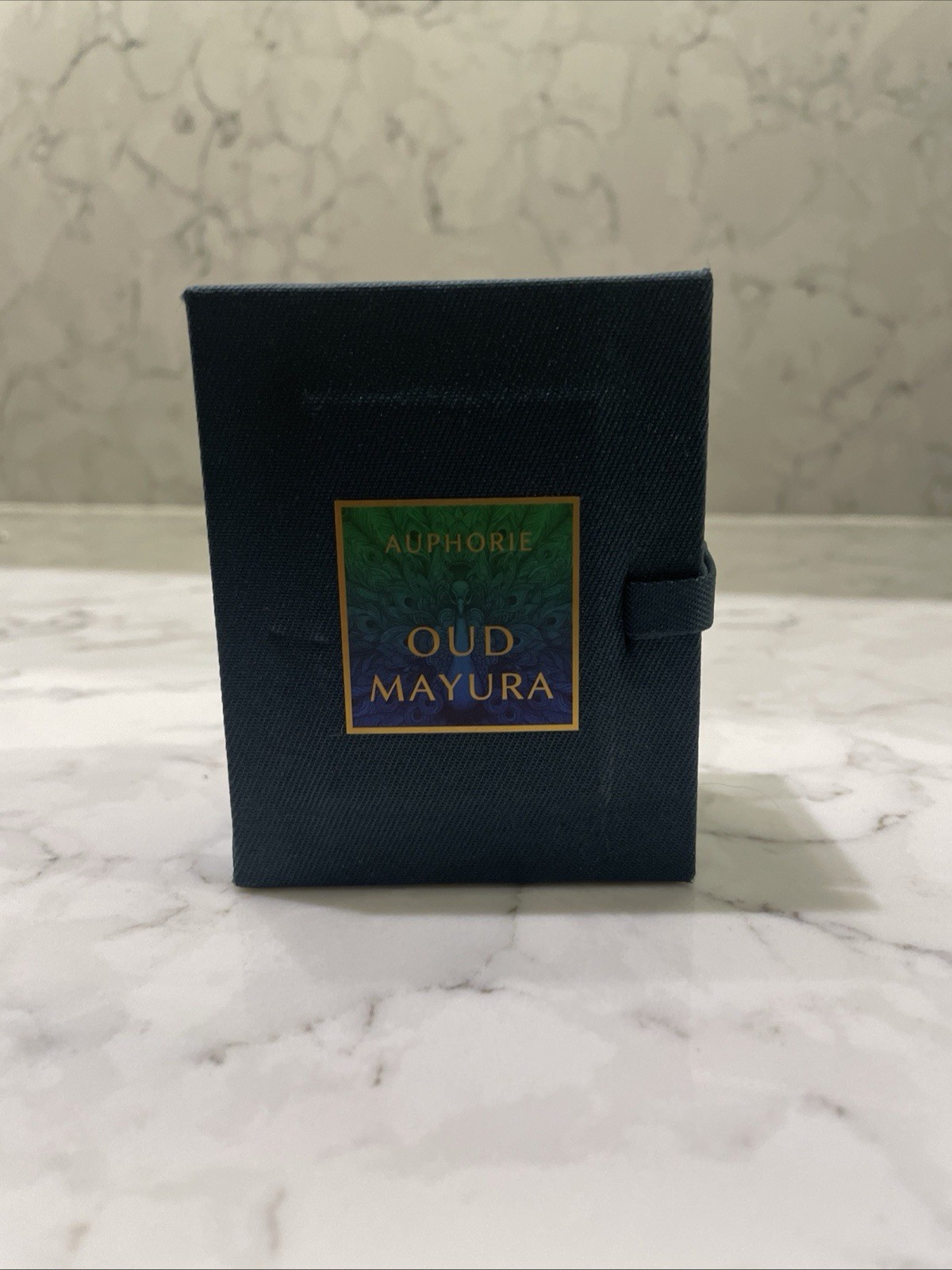 Oud Mayura Oud Mayura