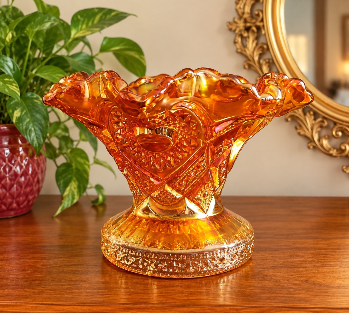Vintage Marigold iridescent carnival Glass Vase Candy Dish Jewelry Holder 50\'s