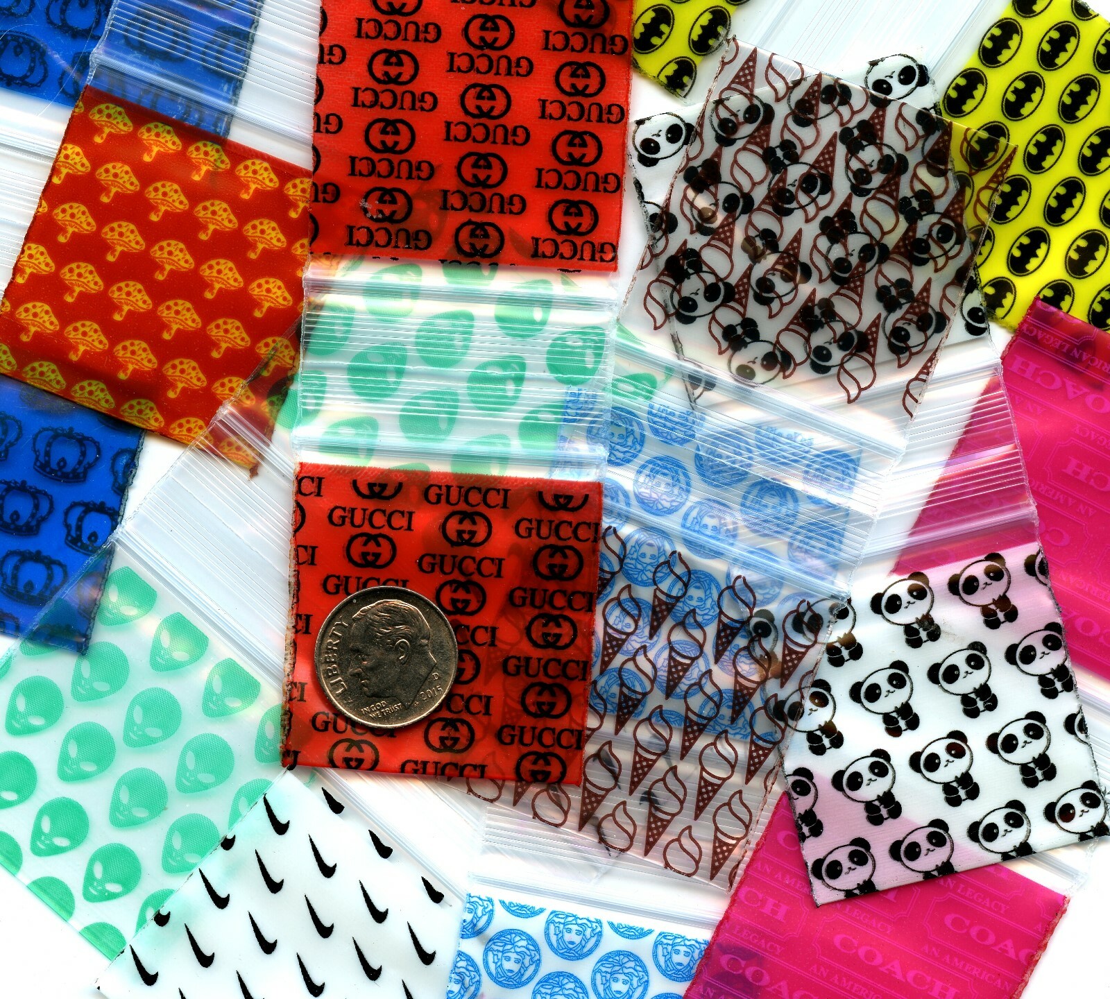 Mixed Designs 200 Apple baggies 1.5 x 1.5\
