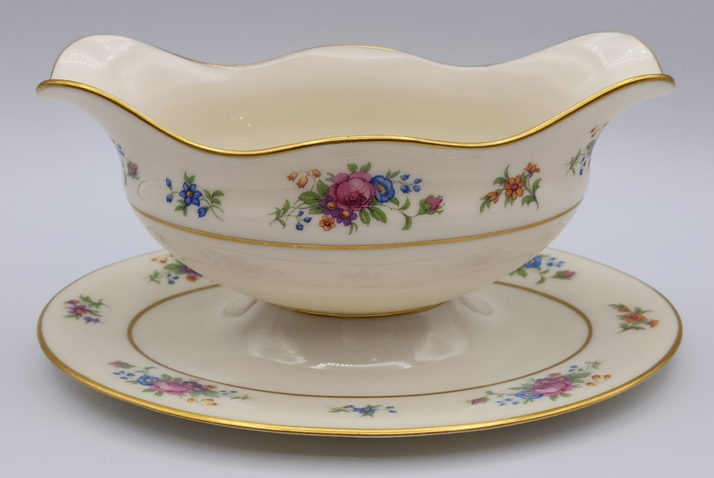 Lenox Lenox Rose Gravy Boat with Attached Underplate
