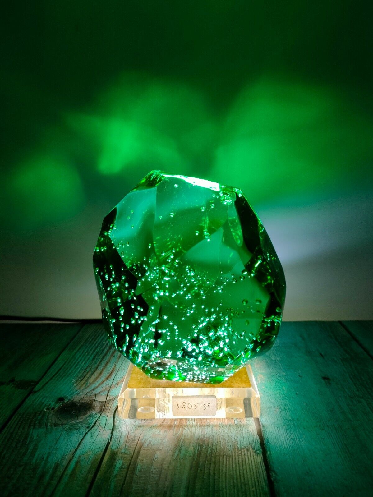 Andara Crystal Cutting emerald green bubble 3805gr with base, lamp & dimmer