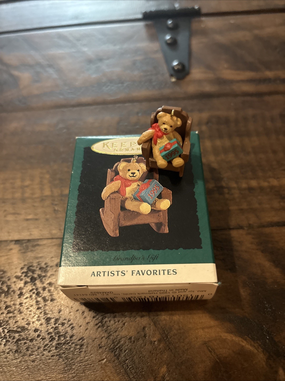 Grandpas Favorite - Artists Favorites Hallmark Keepsake