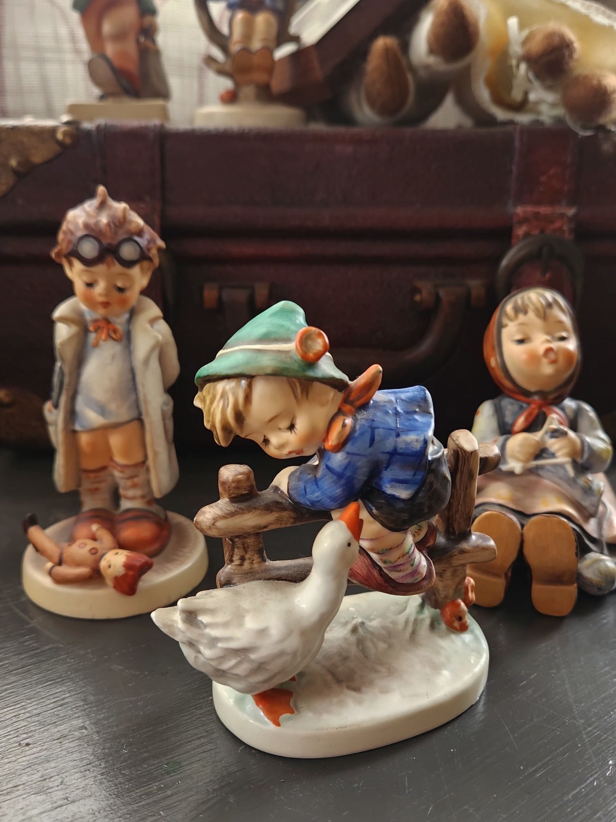 Lot Goebel Hummel Figurines Doctor, Happy Pastime, Barnyard Hero. 3\