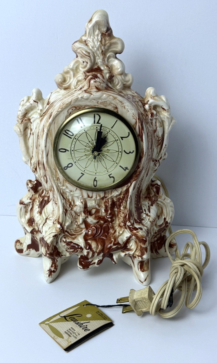 Vintage MCM Lanshire Electric Desk/Mantle Clock Ceramic w/Alaska Clay