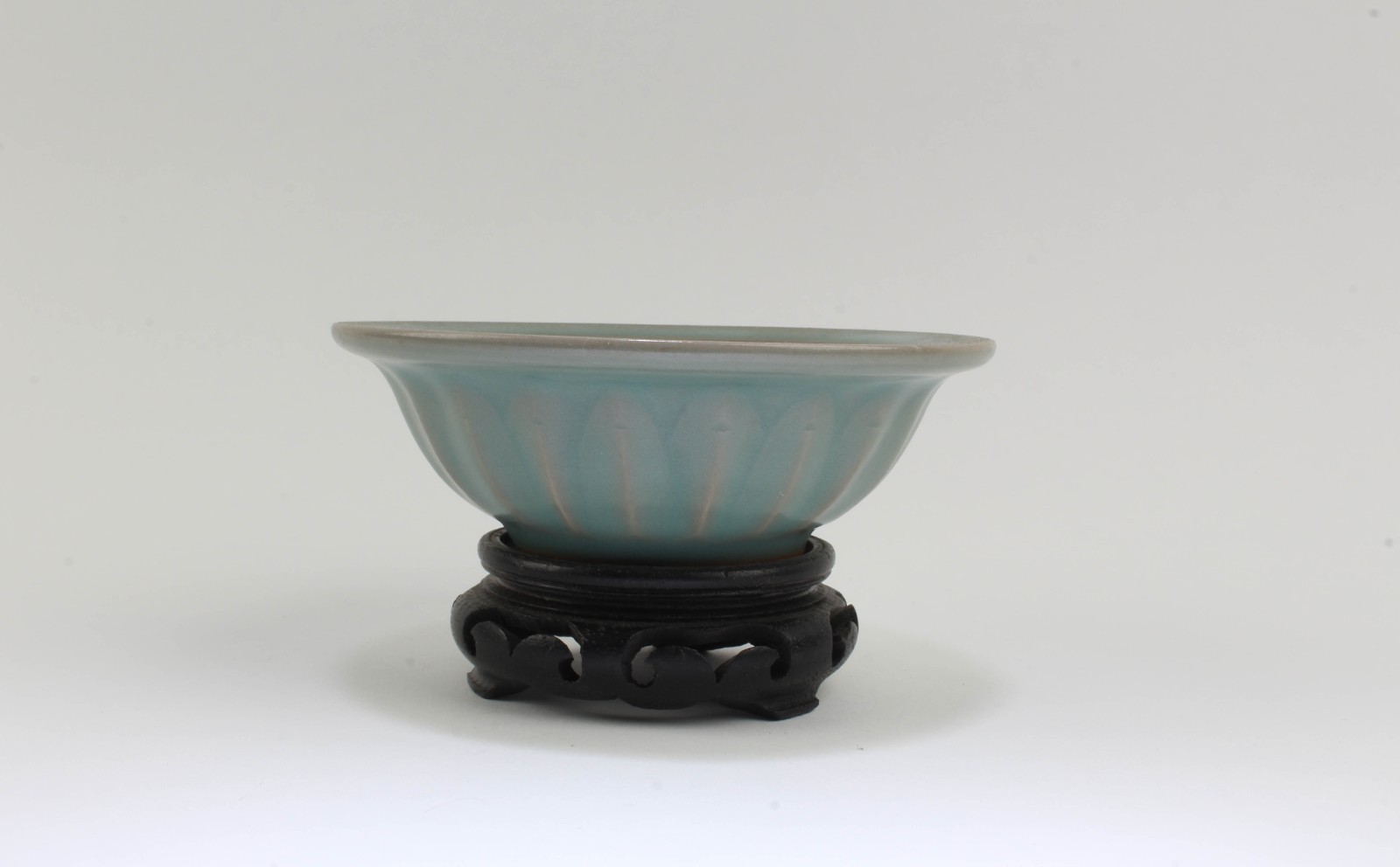 Chinese LongQuan Ink Washer. Comes fitted with a wooden stand