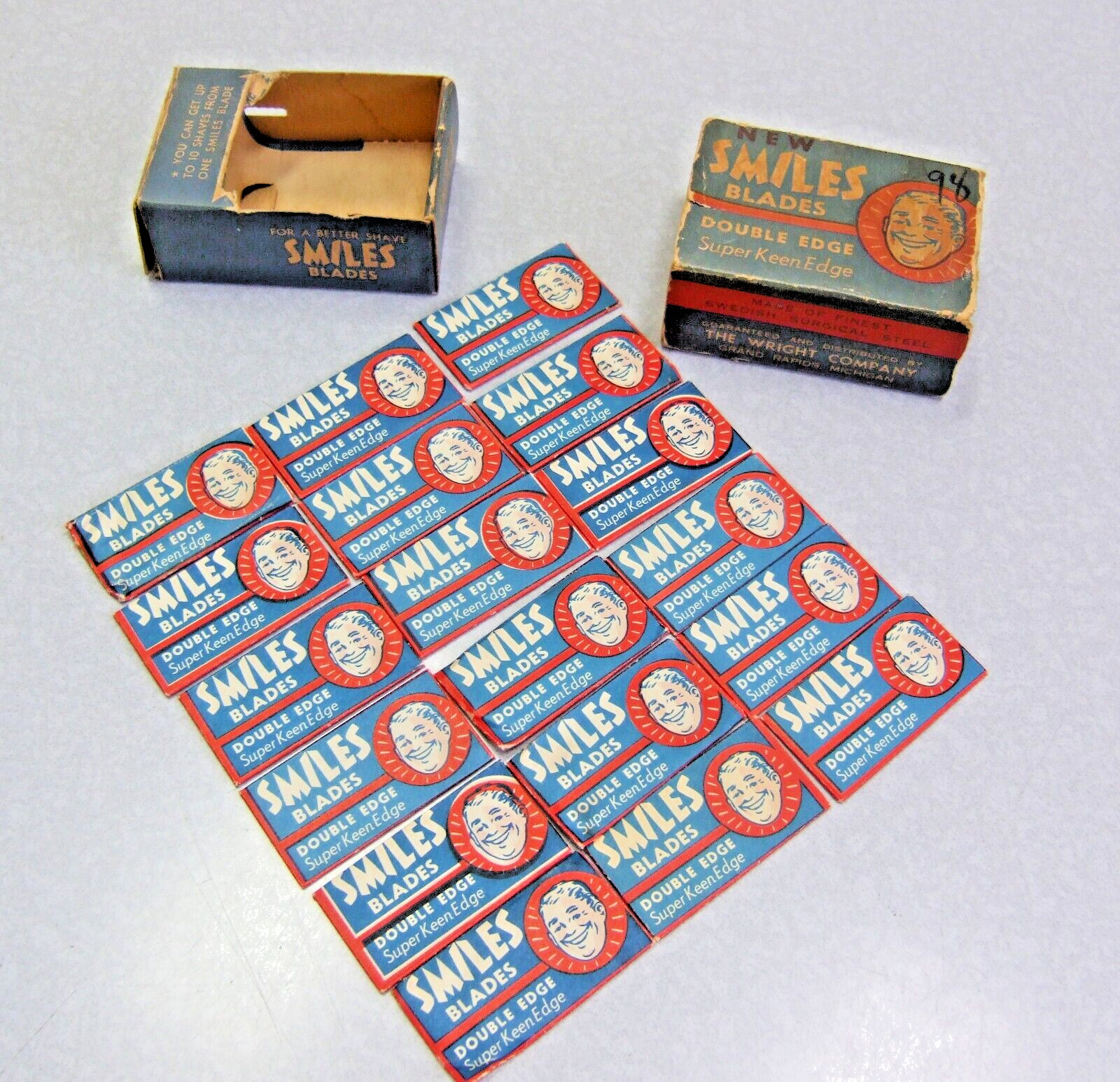 18 Vintage SMILES Double Edge Razor Blades
