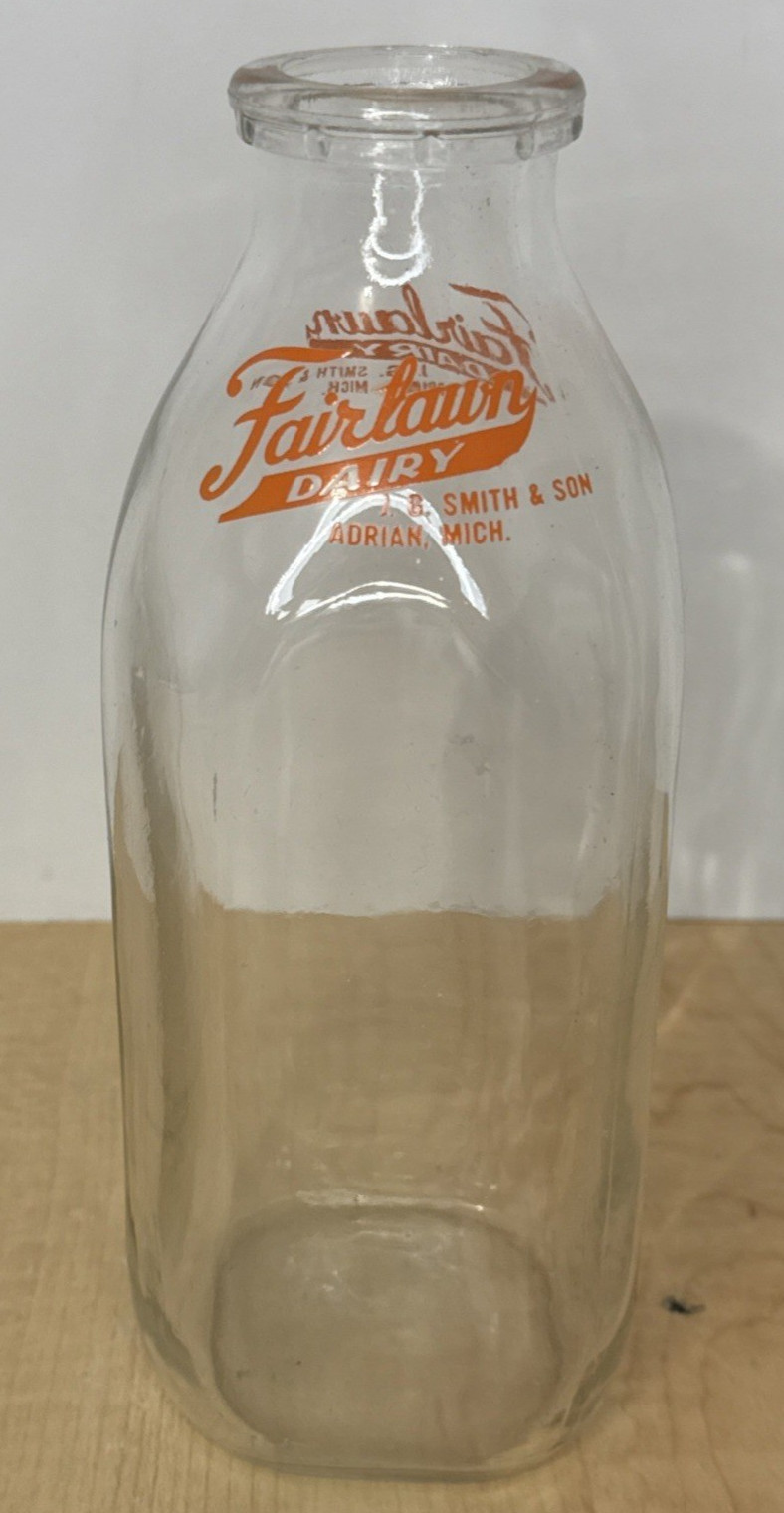 Vintage Fairlawn Dairy Milk Bottle Quart Orange ACL Adrian Michigan Duraglas