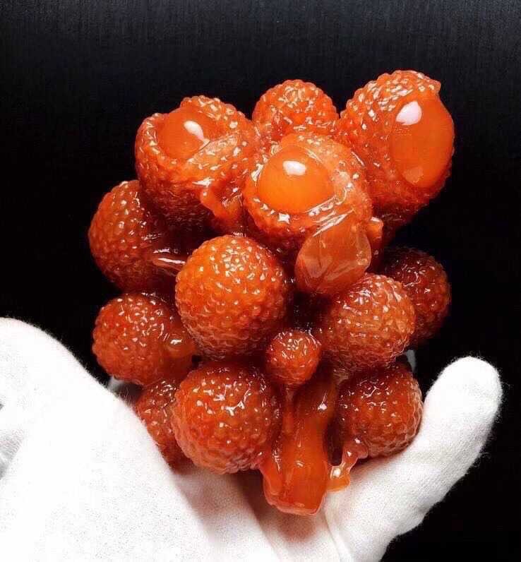 1.49LB Rare Natural Red Quartz Carved Lychee Crystal Skull Healing Home Decor