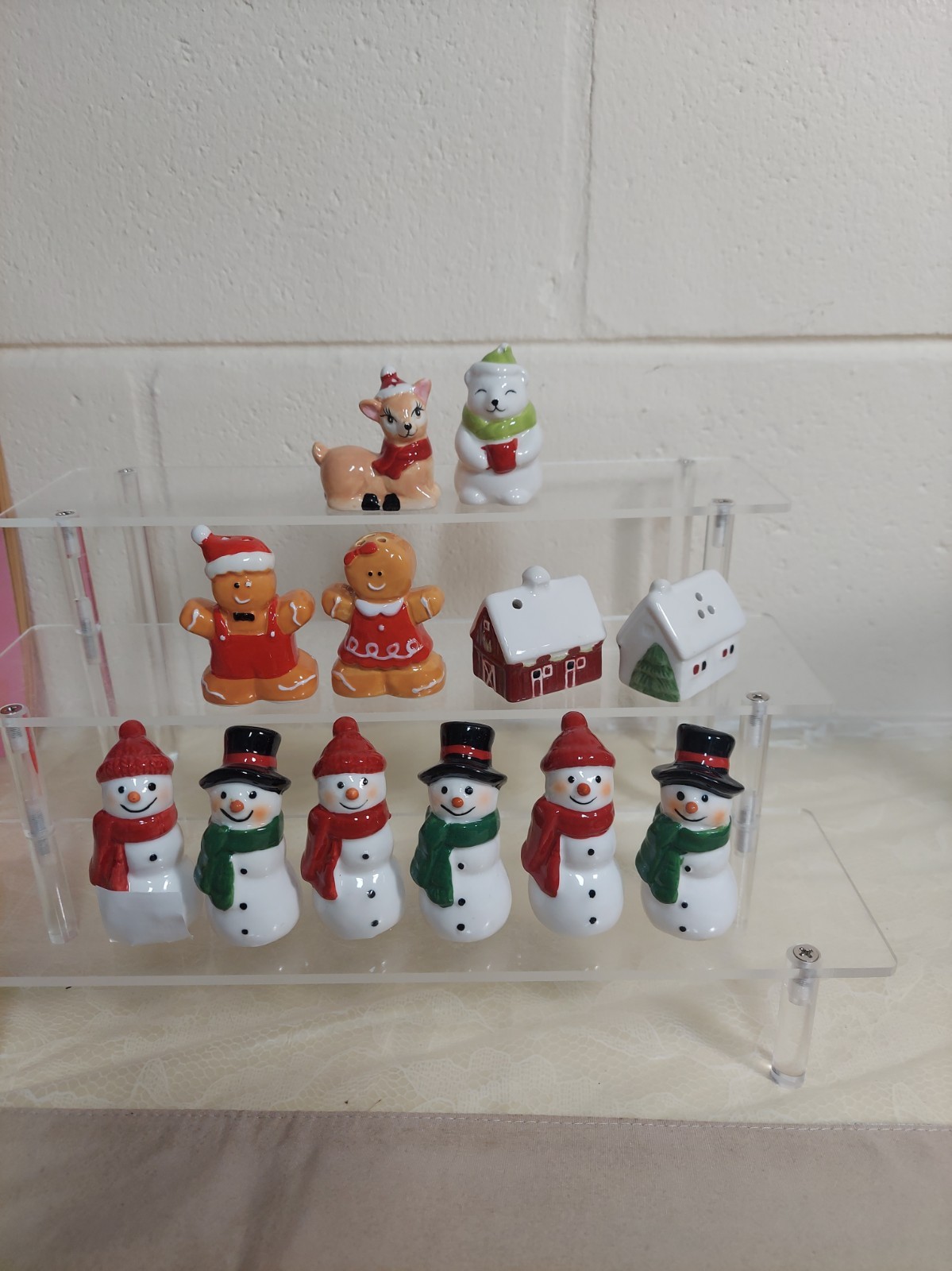 Cracker Barrel Mini Salt and Pepper shaker Mixed Lot Christmas Winter 6 Sets