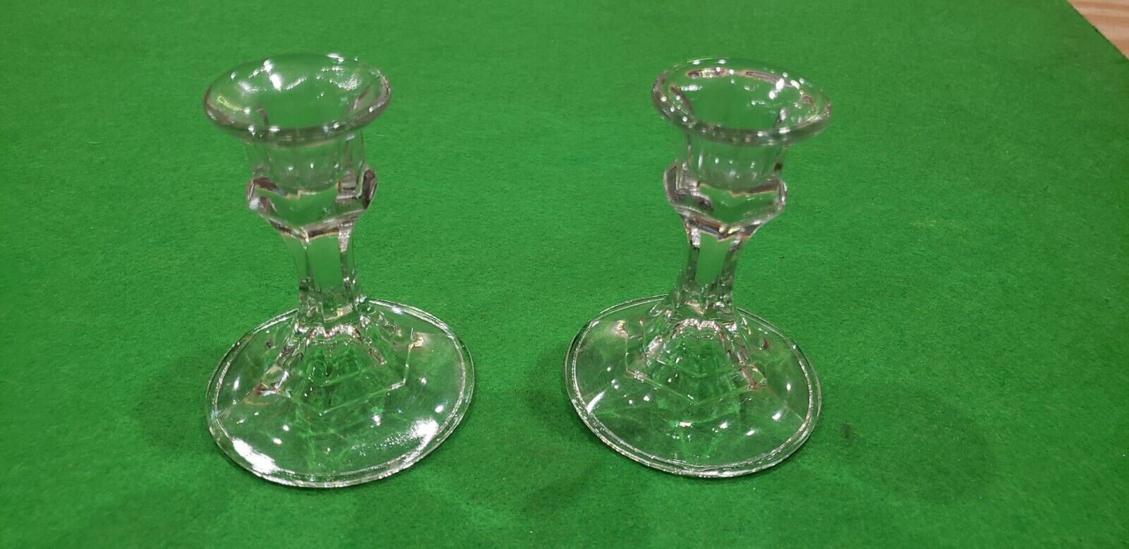 Set Of 2 Clear Glass Taper Candlestick 4
