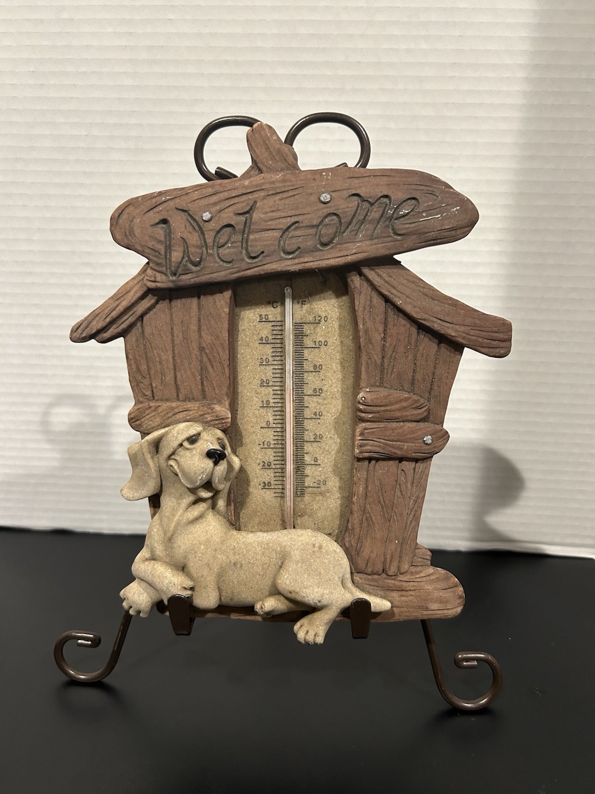 VTG Quarry Critters 2002 Hound Dog Thermometer Welcome Sign 8in H