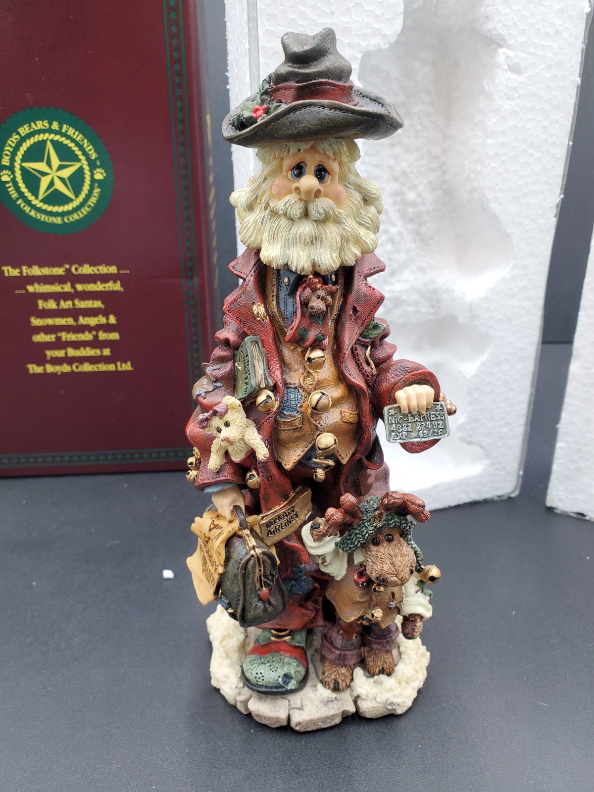 1998 NIP Boyds Bears Santa Execunick The First Global Business Man Folkstone COA 1998 NIP Boyds Bears Santa Execunick The First Global Business Man Folkstone COA